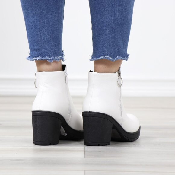 White Ankle Boots Chunky Lug Block Heel  Synthetic Leather Round Toe - Picture 7 of 12